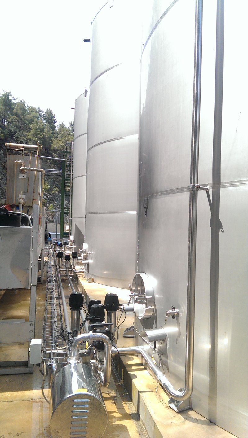 2014-07-21 15.04.56 -storage tanks.jpg